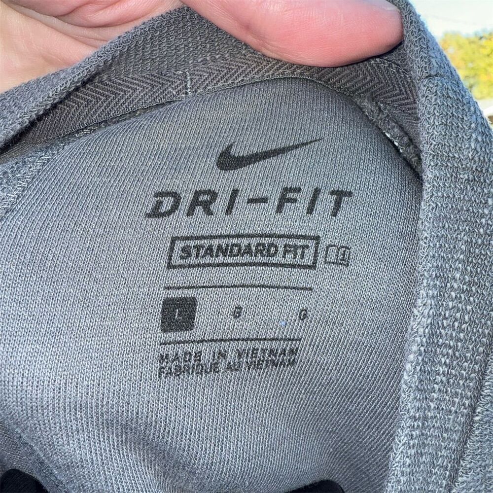 Nike Men's Gray Long Sleeve T-Shirt Large - Picture 3 of 3